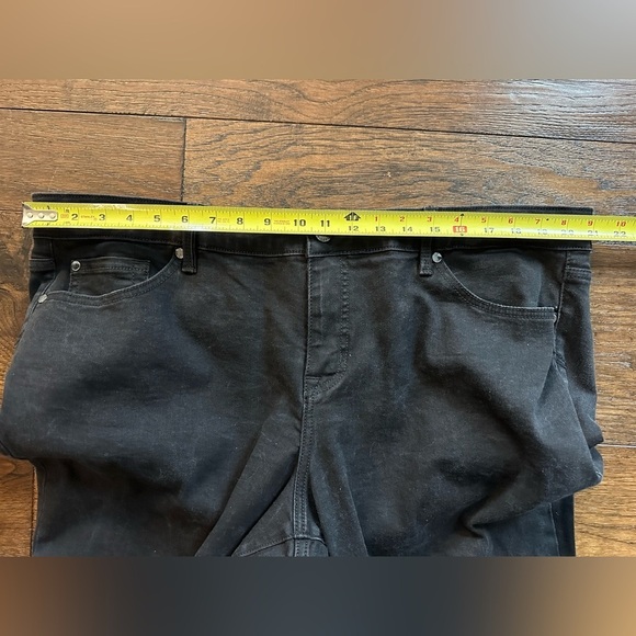Torrid Black Denim Jeans- size 20 - Picture 3 of 7